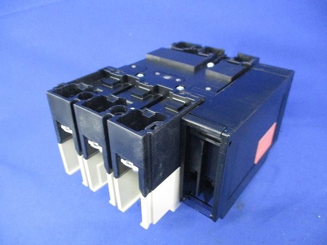 ノーヒューズブレーカ3P3E20A(アラームスイッチ付) NF63-NCVZ