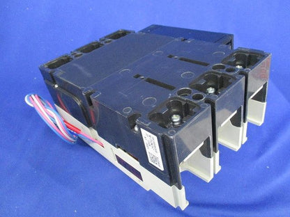 ノーヒューズブレーカ3P150A(アラームスイッチ付) NF250-NCVZ