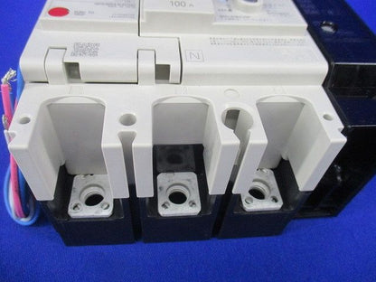 ノーヒューズブレーカ3P3E100A(アラームスイッチ付) NF125-NCVZ