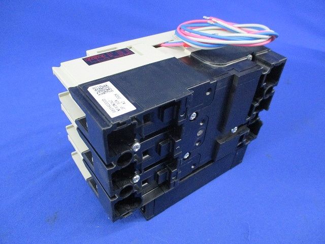 ノーヒューズブレーカ3P3E50A(アラームスイッチ付)(汚れ有) NF63-NCVZ