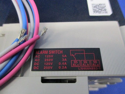 ノーヒューズブレーカ3P3E50A(アラームスイッチ付)(汚れ有) NF63-NCVZ