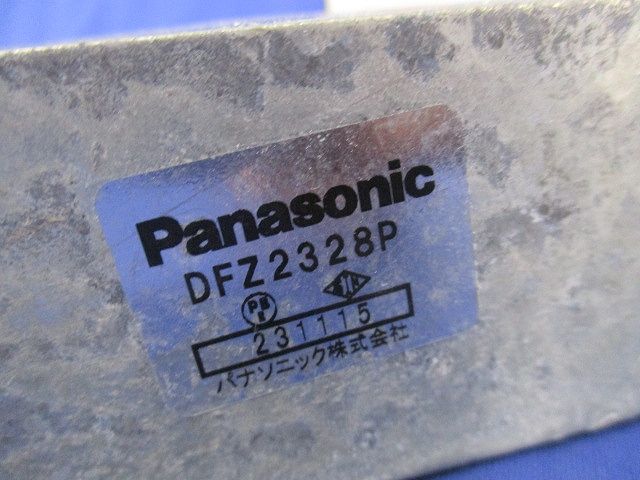 ユニバーサルエルボ・丸型露出ボックスセット 亜鉛(混在2個入)(傷・汚れ有) DFZ2628P他