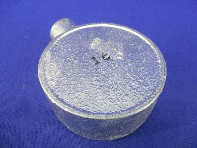 丸型露出ボックス1方出 亜鉛(3個入)(傷・汚れ有) 16