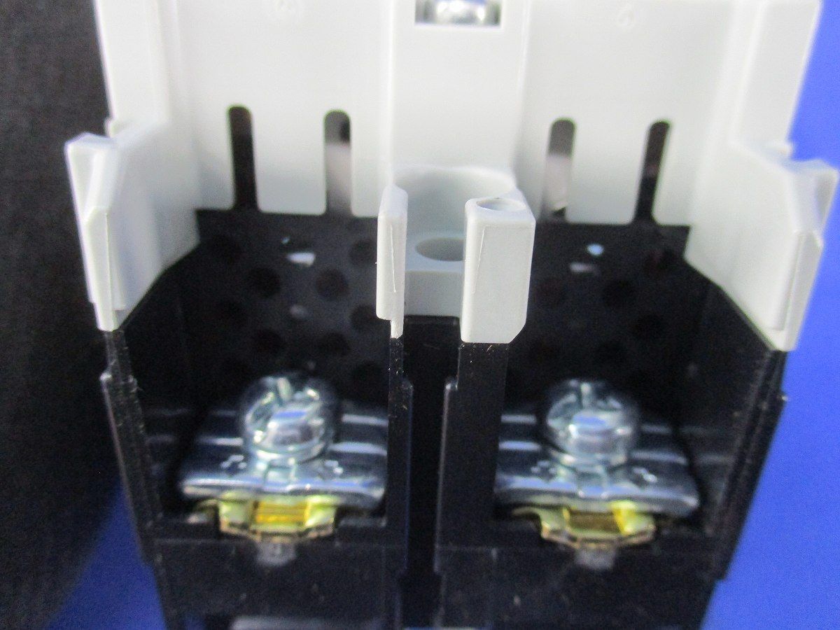 サーキットブレーカ2P20A EW50AFC