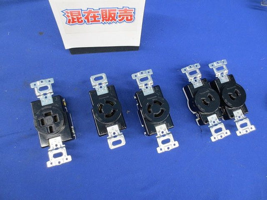 引掛埋込コンセントセット(メーカー混在5個入) WF2215K他