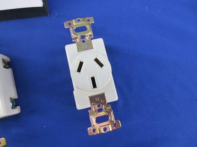 引掛埋込コンセントセット(混在4個入) WF2520他