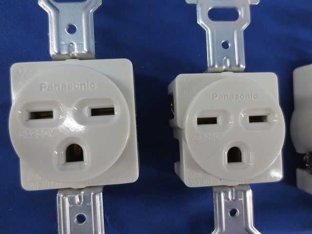 埋込コンセントセット(メーカー混在4個入) WF3012K他