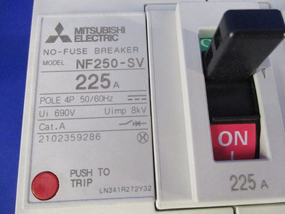 ノーヒューズブレーカー4P225A NF250-SV