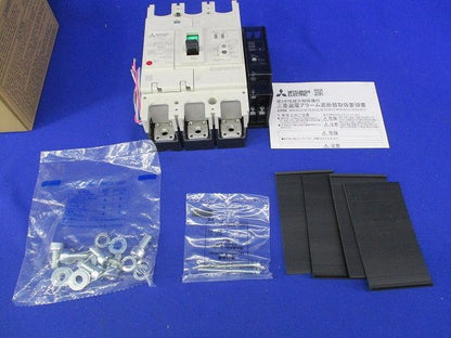 ノーヒューズブレーカ3P150A(アラームスイッチ付) NF250-NCVZ