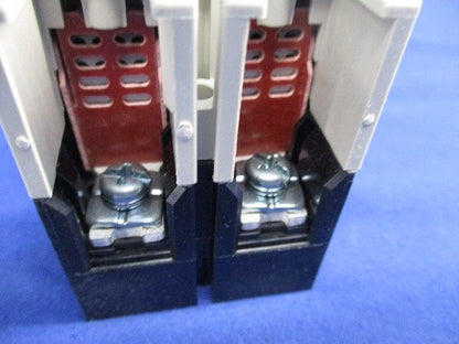 ノーヒューズブレーカ2P15A　NF63-SV