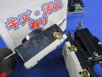 引掛埋込コンセントセット(混在5個入)(傷・汚れ有) WF2315K他