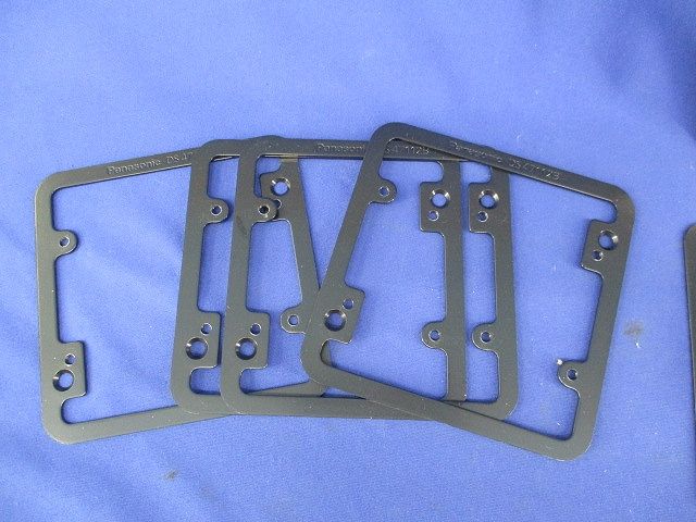 塗装中型四角スイッチカバー2コ用(混在15個入)(キズ・汚れ有) DS47112B他