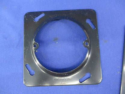 塗装中型四角丸穴カバー(混在12個入)(キズ・汚れ有) DS43112B他