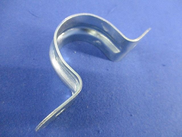 鉄製両サドル サイズ31(17個入) 31