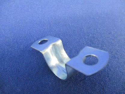 鉄製 SVメタルサドル(80個入) ST-13