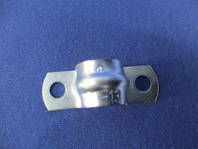 鉄製 SVメタルサドル(80個入) ST-13