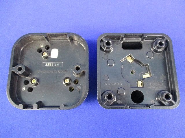 引掛露出コンセントセット(混在2個入)(キズ･汚れ有) WK2330他