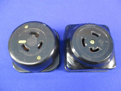 引掛露出コンセントセット(混在2個入)(キズ･汚れ有) WK2330他