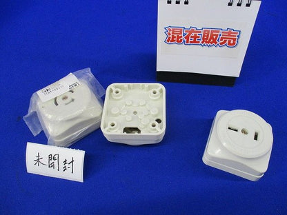 引掛露出コンセントセット(混在3個入)(ミルキーホワイト)National WK2320K他