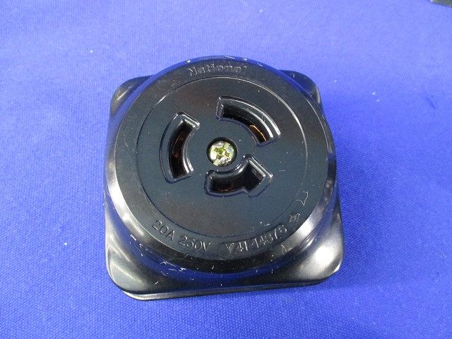 引掛露出コンセントセット(混在5個入)(キズ・汚れ有り)National WK2320K