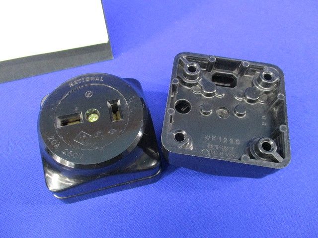 引掛露出コンセントセット(混在5個入)(キズ・汚れ有り)National WK2320K