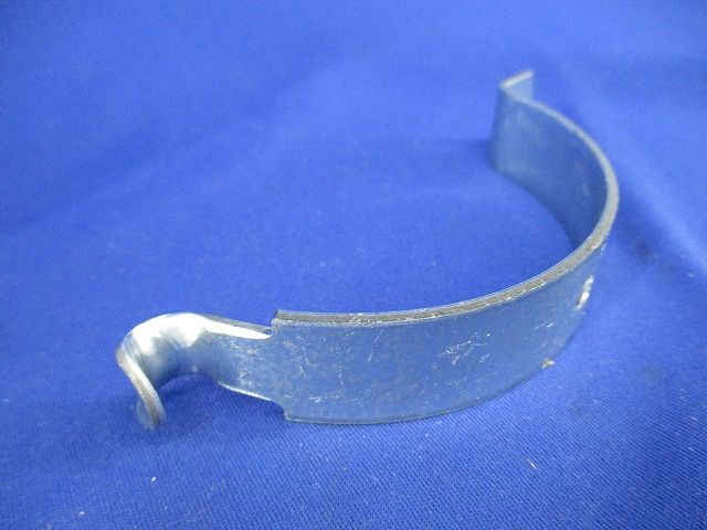 パイラッククリップ 電線管支持金具(10個入) 82C