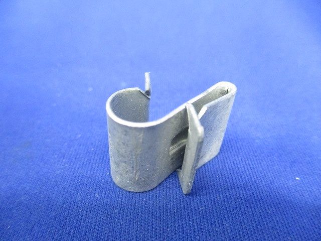 ネグロック ボックス支持ボルト取付金具(35個入) MSRB3