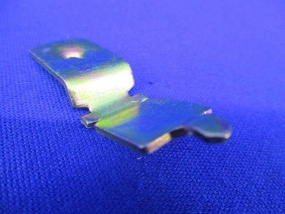 ネグロック 軽量間仕切用ボックス支持金具(109個入) MSRB4