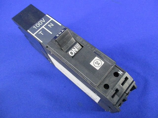 サーキットブレーカ2P1E20A(テプラ痕有)3個入 BKF-50P