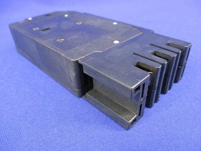 サーキットブレーカ2P2E20A(テプラ痕有) BKF-50P