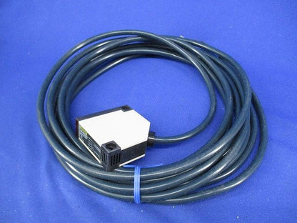 AC/DC電源フリータイプ光電センサ 5M E3JK-R2M2