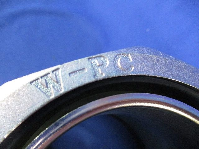防水型ストレートネジなしパイプコネクタ W-LP-82-82
