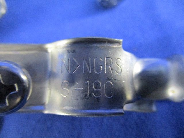 電線管支持クリップセット(材質混在65個入)(ボルト・ナット10個不足) S-19C他