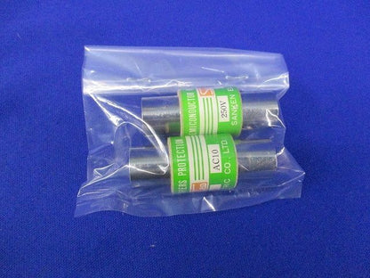 ヒューズ(2個入) 250V15A