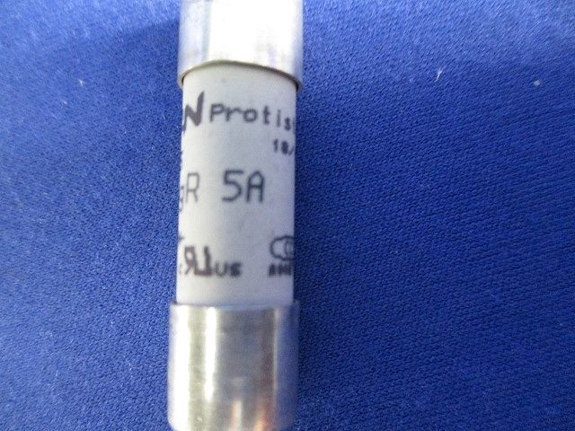 ヒューズ(2個入) FR10GR69V5