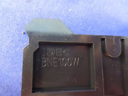 エンドプレート(35個入) BNE100W