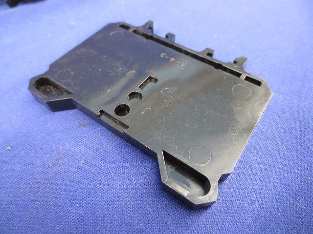 エンドプレート(35個入) BNE100W