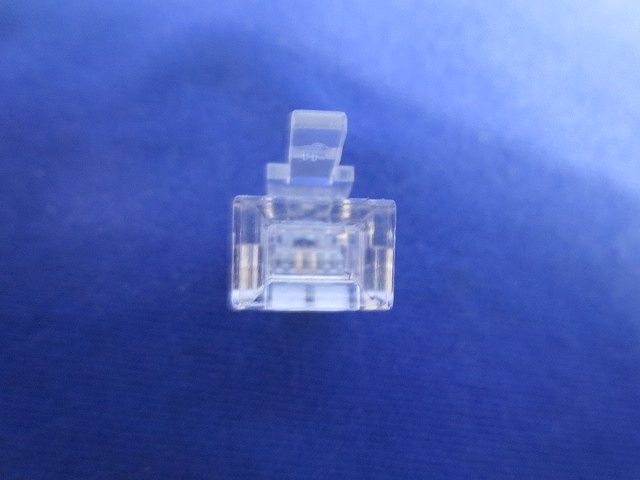 モジュラープラグ6極2芯(72個入) 型番不明