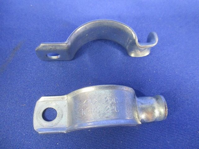 パイラッククリップ(23個入)(ビス・ナットなし)(キズ・汚れ有) 25C22C