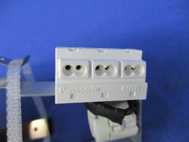 軒下・防備ベースダウンライトφ75(ランプ別売)(撮影の為開封) ERD8636B