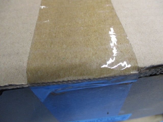 40形人感電池内蔵階段灯(新品未開梱) LEETS-4301Y-LD