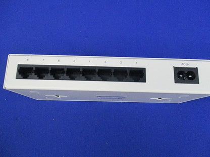 8ポートスイッチングHUB金属筐体/電源内蔵モデル LSW3-TX-8NS/WH