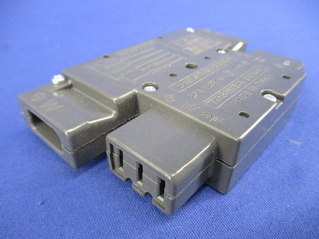 ハーネス用ジョイントボックス(2分岐) DC8082