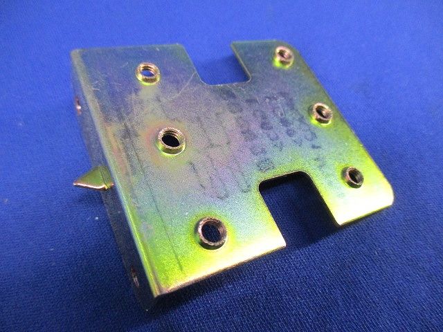 コーナー用プレート(20個入)(一部ねじ不足)National WK9021