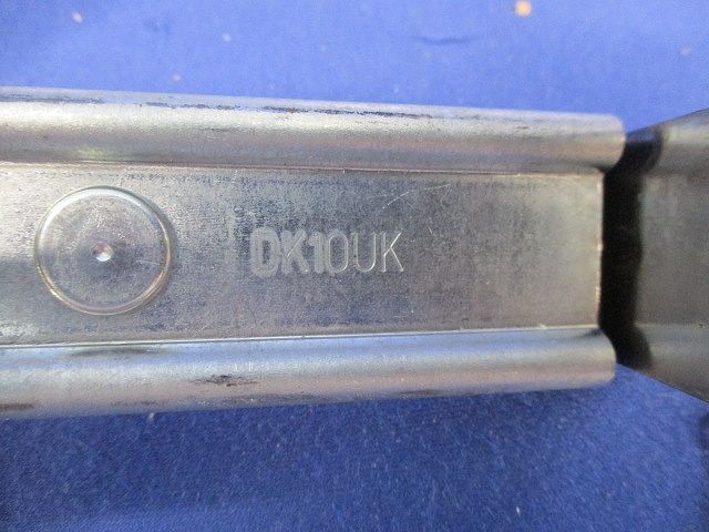 ダクト DP10用開口上向き用器具取付金具(9個入) DK10UK-6