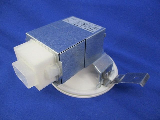 LEDダウンライトφ100(電球色)(キズ・汚れ有) LGB75402LE1