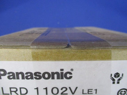 軒下用ダウンライト 3500K プラチナメタリック LED/電源ユニット内蔵 LRD1102VLE1