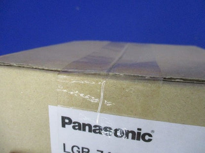 ワンコアベースダウンライト100形相当 2700K φ100 電源内蔵 調光器別売 LGB74221LB1