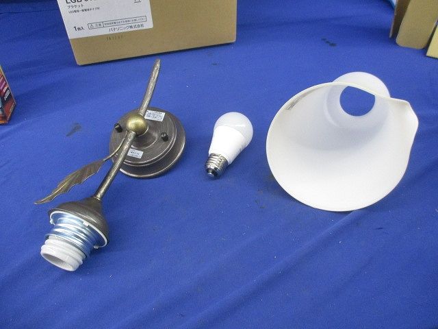 LEDブラケットLED電球一般電球タイプ付 LGB81643K