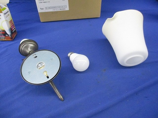 LEDブラケットLED電球一般電球タイプ付 LGB81643K